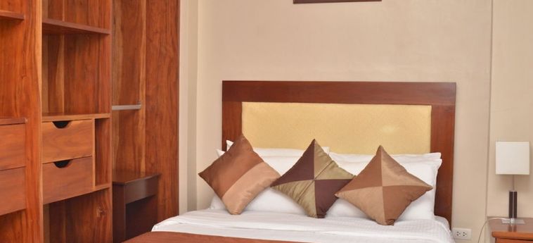 Hotel Golden Palm Resort:  PANGLAO