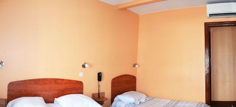 Hotel Hôtel Le Cheval Noir Pantin: Foto 