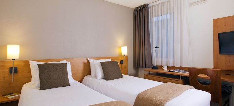 Hotel Séjours &Amp; Affaires Charles De Gaulle Pantin: Foto 