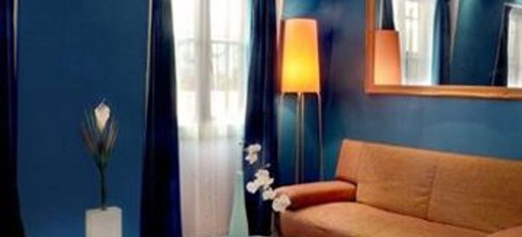 Hotel Appartement Faubourg Saint Martin:  PARIGI
