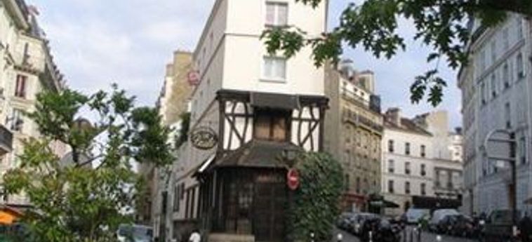 Hotel Constance - Paris Montmartre:  PARIGI