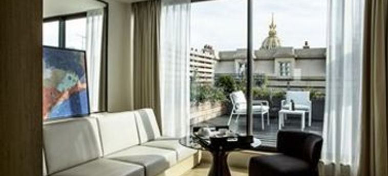 Hotel Le Cinq Codet:  PARIGI