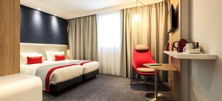 Hotel Holiday Inn Express Paris - Velizy:  PARIGI