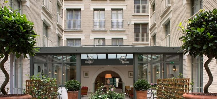 Hotel Le Littré:  PARIGI