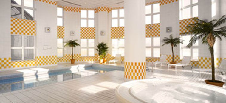 Hotel Hyatt Regency Paris Charles De Gaulle:  PARIS - AEROPUERTO CDG