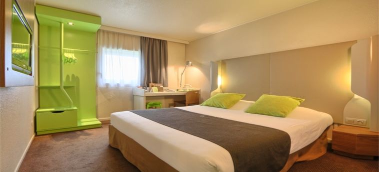 Hotel Campanile Roissy-En-France:  PARIS - FLUGHAFEN CDG