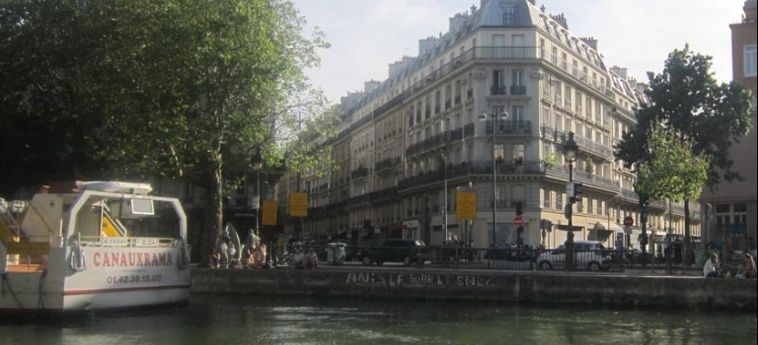 9 Hotel Republique:  PARIS