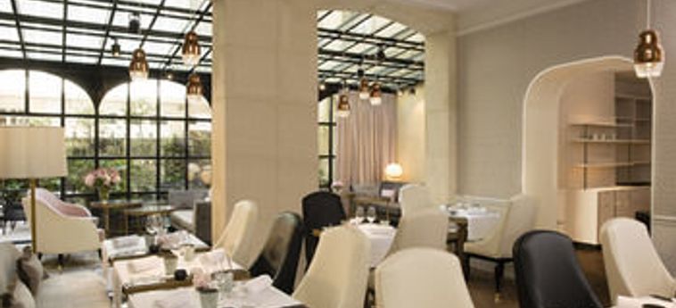 Hotel Le Narcisse Blanc & Spa:  PARIS