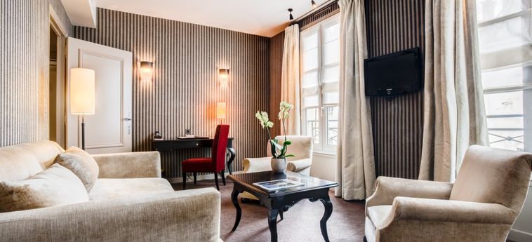 Hotel Pavillon De La Reine:  PARIS
