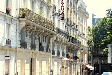 Hotel Du Square D'anvers:  PARIS