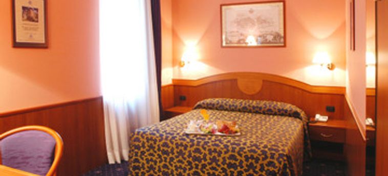 Hotel Novotel Parma Centro:  PARMA