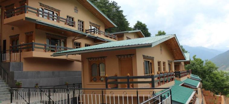 Hotel Bhutan Mandala Resort:  PARO