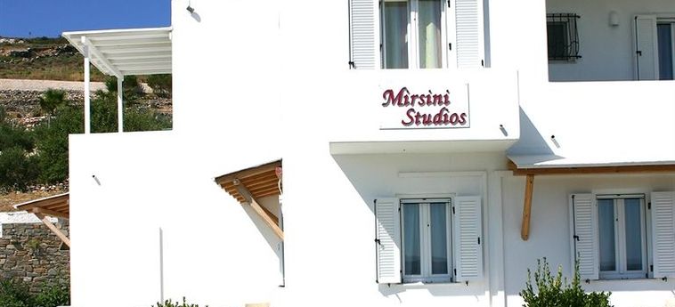 Hotel Mirsini Studios:  PAROS 