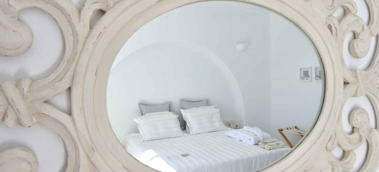 Hotel White Dunes Luxury Suites:  PAROS