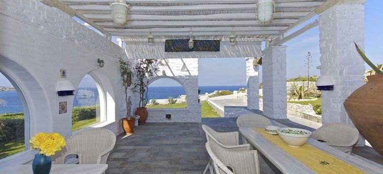 Hotel Amalgam Homes Paros Beachfront Luxury Villa:  PAROS 