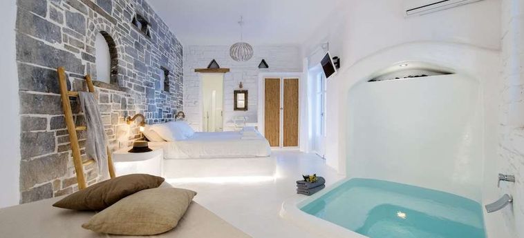 Zefi Hotel &Amp; Suites  Paros  : Photo 