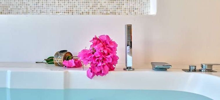 Zefi Hotel &Amp; Suites  Paros  : Photo 