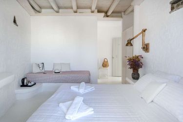 Zefi Hotel &Amp; Suites  Paros : Photo 
