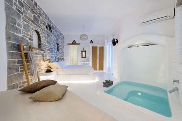 Zefi Hotel &Amp; Suites  Paros : Photo 