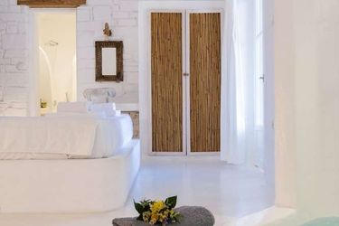 Zefi Hotel &Amp; Suites  Paros : Photo 