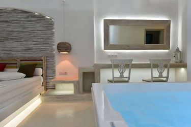 Zefi Hotel &Amp; Suites  Paros : Photo 