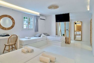 Zefi Hotel &Amp; Suites  Paros : Photo 