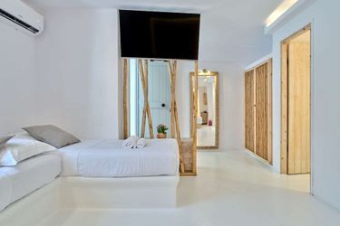 Zefi Hotel &Amp; Suites  Paros : Photo 