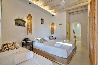 Zefi Hotel &Amp; Suites  Paros : Photo 