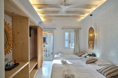 Zefi Hotel &Amp; Suites  Paros : Photo 