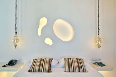 Zefi Hotel &Amp; Suites  Paros : Photo 