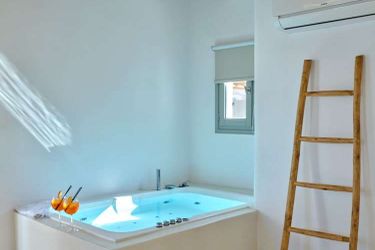 Zefi Hotel &Amp; Suites  Paros : Photo 