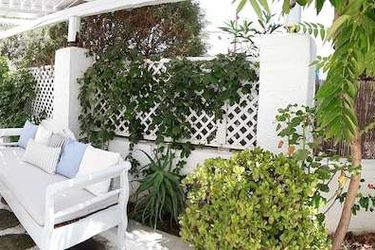 Zefi Hotel &Amp; Suites  Paros : Photo 