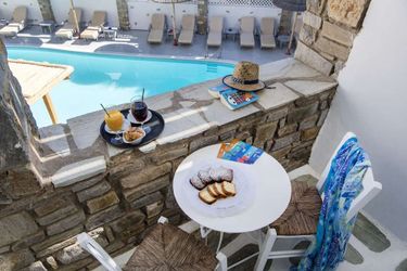 Zefi Hotel &Amp; Suites  Paros : Photo 