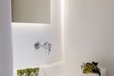 Zefi Hotel &Amp; Suites  Paros : Photo 