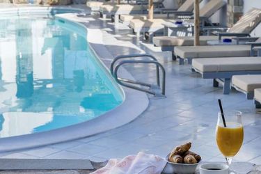Zefi Hotel &Amp; Suites  Paros : Photo 