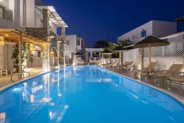 Zefi Hotel &Amp; Suites  Paros : Photo 