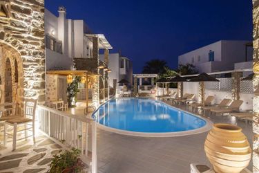 Zefi Hotel &Amp; Suites  Paros : Photo 