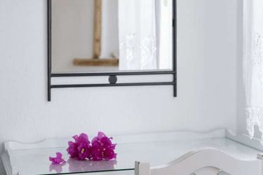 Zefi Hotel &Amp; Suites  Paros : Photo 