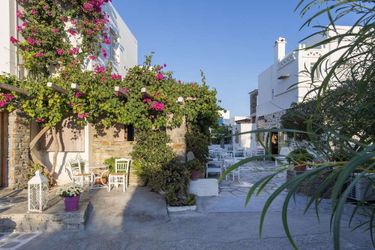 Zefi Hotel &Amp; Suites  Paros : Photo 