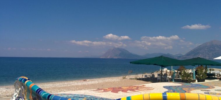 Delfini Hotel:  PATRAS