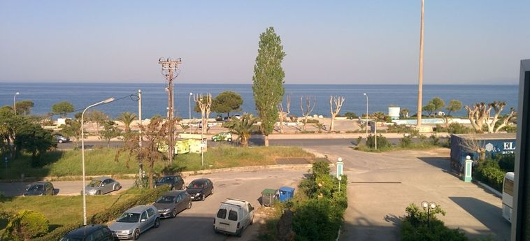 Delfini Hotel:  PATRAS