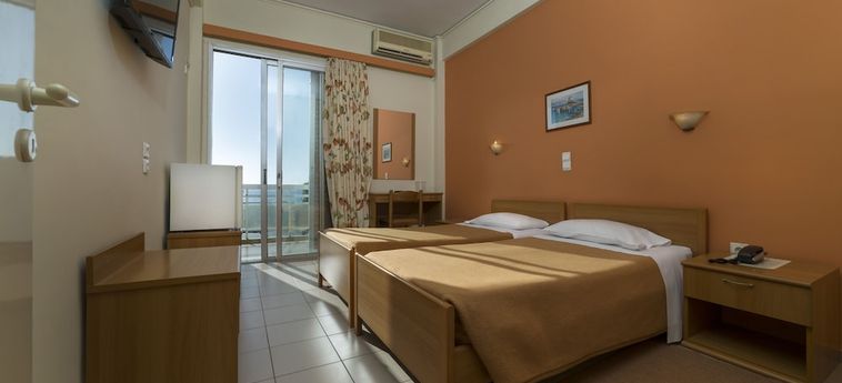 Delfini Hotel Patras: Foto 
