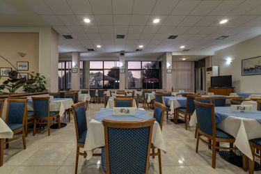 Delfini Hotel Patras: Photo 