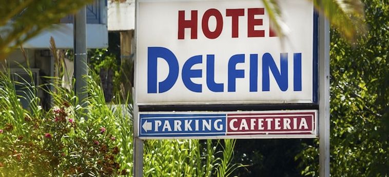 DELFINI HOTEL 2 Estrellas