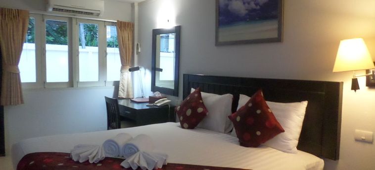 Hotel Nautical Inn:  PATTAYA