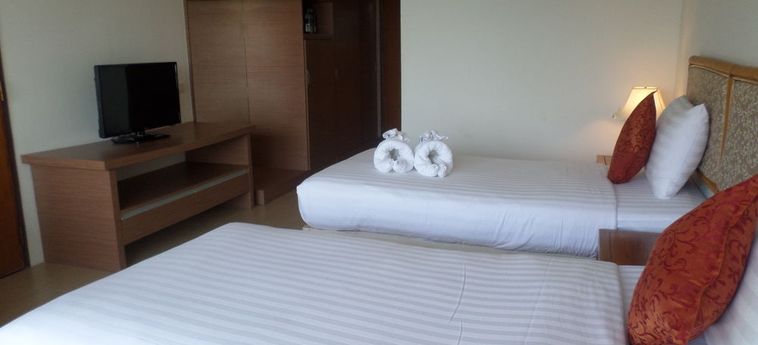 Hotel Nautical Inn:  PATTAYA