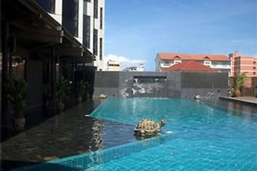 Hotel The Seasons Pattaya:  PATTAYA