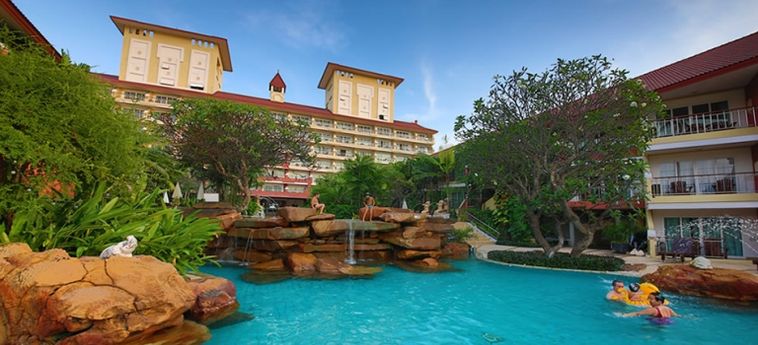 Hotel Bella Villa Cabana:  PATTAYA
