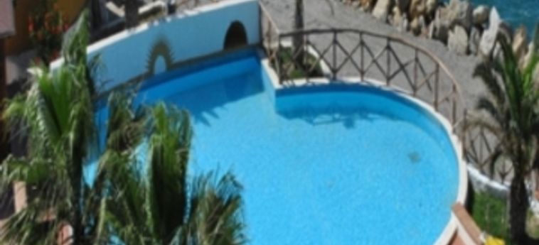 Hotel La Playa Club:  PATTI - MESSINA