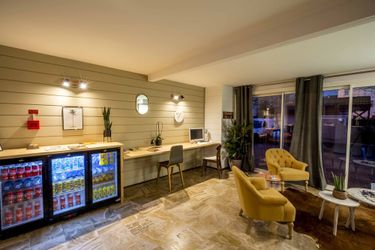 Ostal Pau Université - Sure Hotel Collection By Best Western  Pau: Photo 